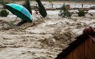 خطر برای مسافران مازندران / سیل در کمین جاده های کوهستانی مازندران