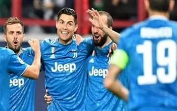 
کریستیانو رونالدو؛ از دلخوری تا لبخند رضایت! (عکس)