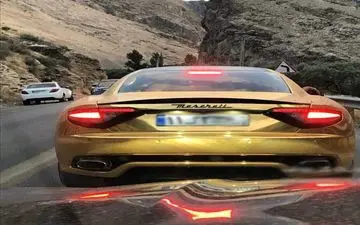 عکس/ مازاراتی با روکش طلایی در ایران