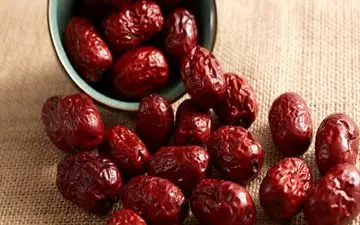 عناب: درمانی طبیعی برای یبوست، استرس و مشکلات گوارشی