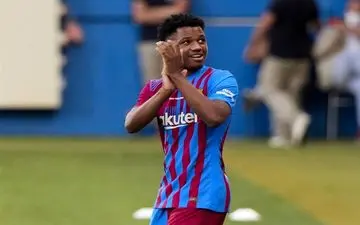  بارسلونا به دنبال تمدید قرارداد آنسو فاتی