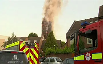 جزئیات آتش سوزی برج گرنفل/ ۱۲۰ خانوار مسلمان در این برج زندگی می‌کردند + فیلم