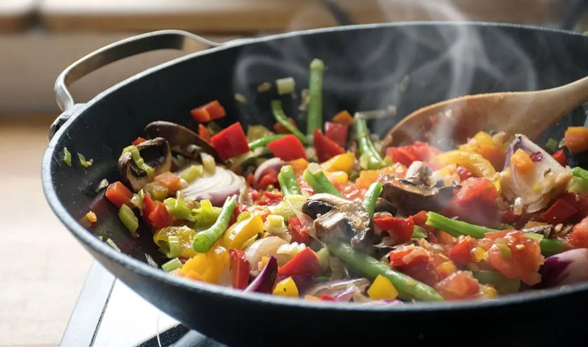 راهکارهای از بین بردن سوزش دهان بعد از خوردن فلفل تند