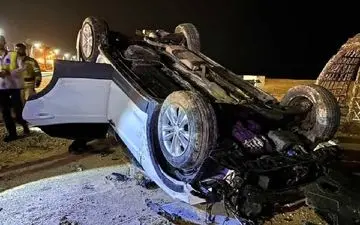 ۵ مصدوم بر اثرواژگونی خودرو در جاده دلیجان–اصفهان