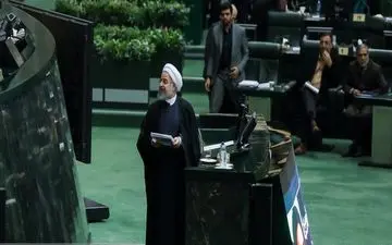 آینده‌نگری در مقابل گذشته‌محوری