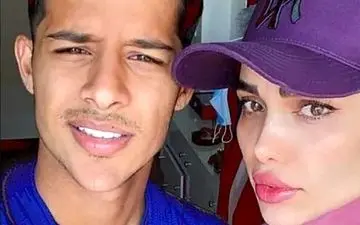 حمله استقلالی ها به همسر مهدی قائدی ! / تو برو پلنگ ایرانی! + عکس استوری 