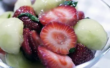 طرز تهیه سالاد میوه | سالاد میوه با ملون