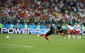 واکنش‌های پیتر اشمایکل به سیو‌های دیدنی کسپر 