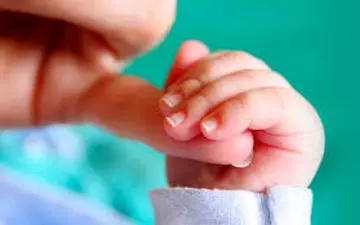 ۱۰ ماده غذایی برای افزایش شیر مادر