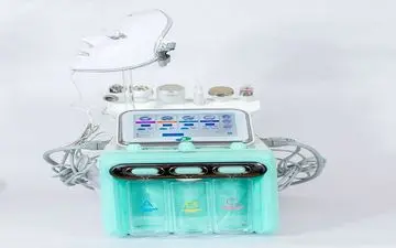 پاکسازی پوست با فیشیال صورت چه تفاوت هایی دارد؟

