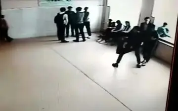 شوخی خطرناک دانش‌آموزان با هم‌ کلاسی‌شان