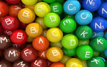 مکمل ویتامین D از نان شب برای این افراد واجب تر است