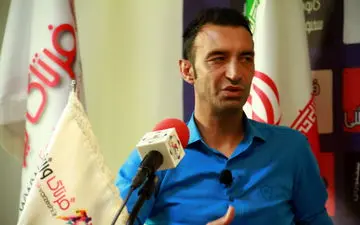 بدل منصوریان مقابل استقلال