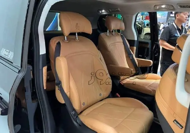 مینی ون دانگ فنگ U-Tour V9