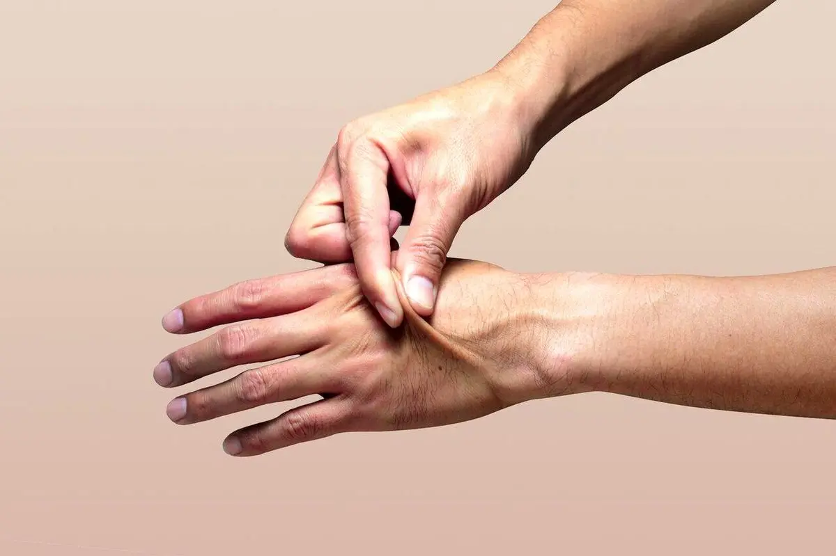 سه راه برای جوانتر کردن پوست دست