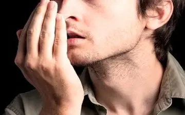  با این مواد غذایی با بوی بد دهان به طور قطعی خداحافظی کنید