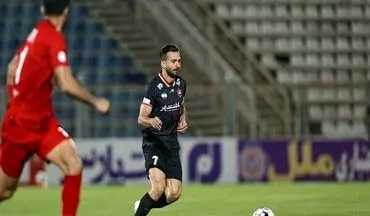 پرسپولیس با گل تماشایی از شکست برابر تراکتور گریخت