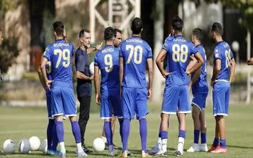 غیبت مدافع استقلال در بازی با ذوب آهن