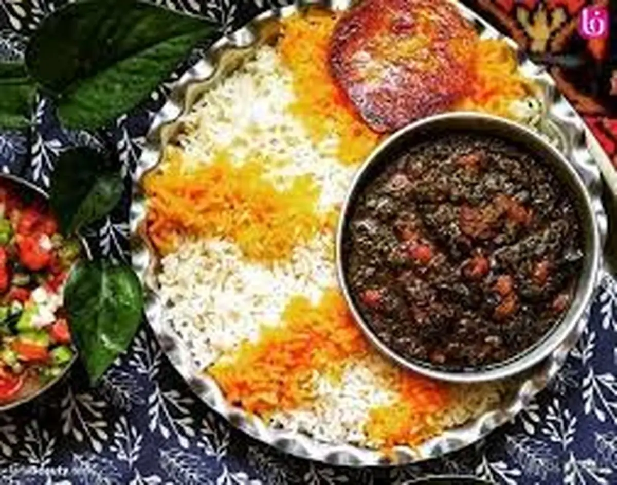 خورشت اصیل ایرانی با عطر نوستالژی؛طرز تهیه  قورمه‌سبزی سنتی به روایت مادربزرگ