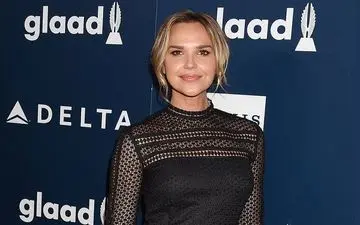 خانم بازیگر برای پیدا کردن خواهرش درخواست کمک کرد