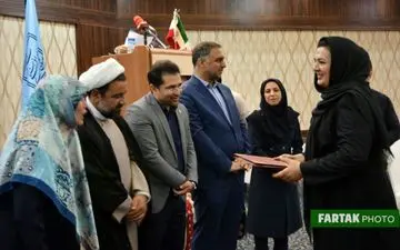 تجلیل از فعالان و پیشکسوتان صنایع‌دستی کرمانشاه در روز صنایع‌دستی 