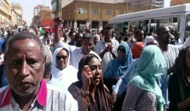 پلیس سودان  با حضور گسترده در خیابان ها مانع تجمع مردم شد