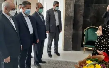 
وزیر آموزش و پرورش وارد بندرعباس شد
