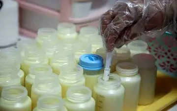 افتتاح بانک شیر در بیمارستان کودکان مفید

