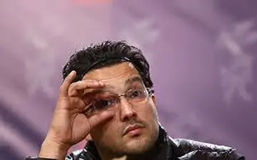  ژست عجیب "حامد بهداد" 