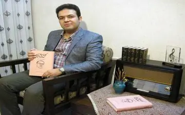 گل‌های جاویدان اولین برنامه از سری برنامه‌های گل‌هاست