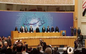 روحانی: وزیران، معاونان و مسئولان گزارش حقوق شهروندی را به مردم ارائه کنند