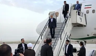 رئیس‌جمهور وارد کرمانشاه شد



