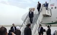 رئیس‌جمهور وارد کرمانشاه شد




