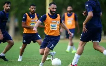 ستاره کلیدی جایی در ترکیب استقلال ندارد!