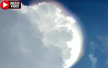 رویت پدیده‌ای عجیب در آسمان کلمبیا! +فیلم 