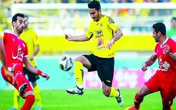 شکایت باشگاه سپاهان از پرافتخارترین داور ایران