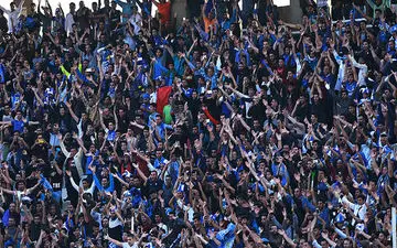 توهین زشت و بی‌سابقه هواداران استقلال به پرسپولیس + عکس