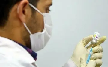 اولویت های تزریق دُز سوم واکسن با چه کسانی است؟