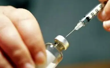 مواد اولیه انسولین داخلی سازی شد/ بزودی با صادرات انسولین ایرانی به ارزآوری می‌رسیم