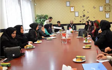 نشست مربیان و داوران بانو ان تکواندوکار و بررسی راه‌کارها هیئت تکواندو استان کرمانشاه