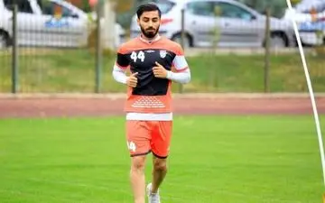 پسر سرپرست فدراسیون فوتبال به خیبر خرم آیاد پیوست