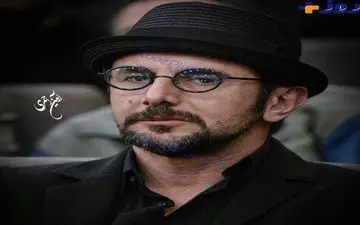 تیپ جالب آقای بازیگر در مراسم ختم علی معلم + عکس