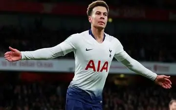 دله علی بهترین بازیکن جام اتحادیه انتخاب شد