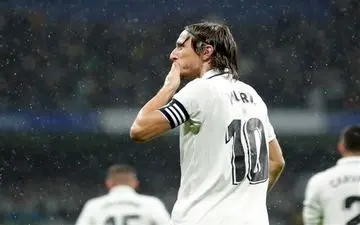 النصر با پیشنهادی وسوسه‌انگیز به دنبال جذب مودریچ
