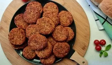 طرز تهیه آکراس؛ فلافل آفریقایی خوشمزه با طعمی خاص