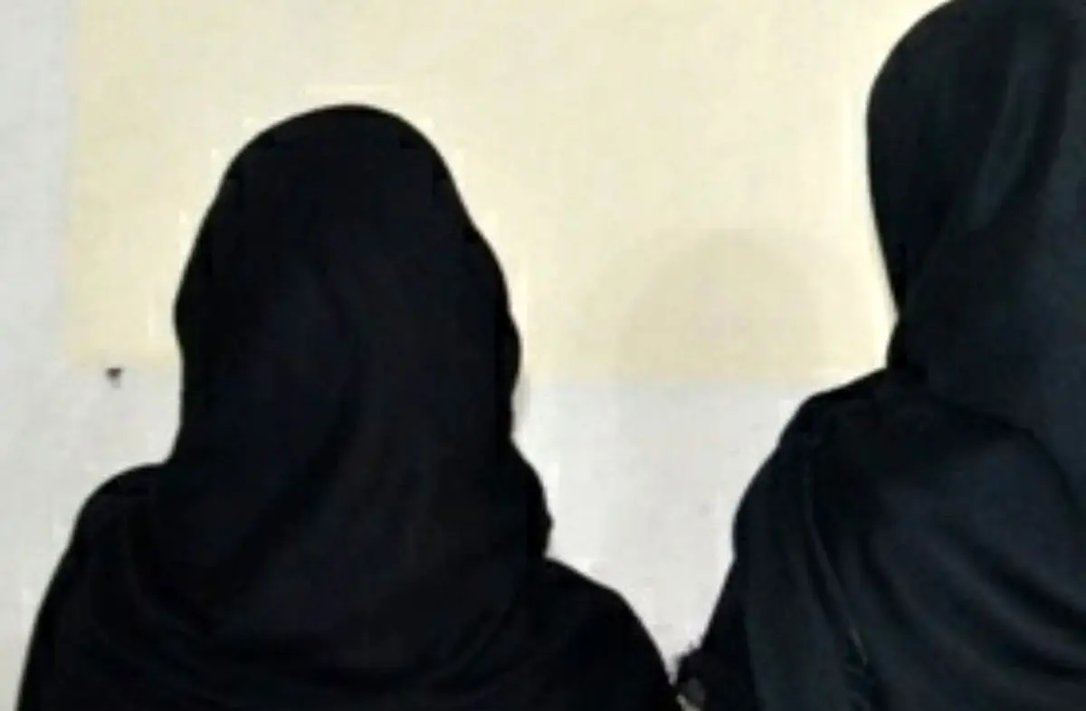   بی عفتی مادری با دختر ۱۵ ساله اش در میهمانی های مختلط و سفرهای تفریحی / پدر غیرتی به پلیس پناه برد + نظر کارشناس 