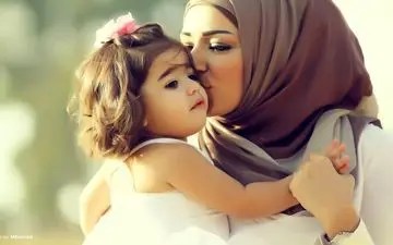  منبع اصلی پاسخ به سوالات بهداشتی دختران ایرانی