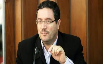 رضا رحمانی: با توزیع اختیارات باید بر جنگ اقتصادی غلبه کنیم