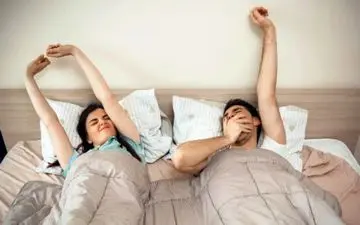 کاری که زن و شوهرهای عاشق هر صبح انجام میدن