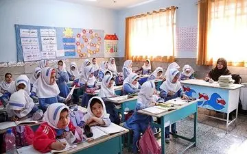  کمبودها در کف مدارس/ کارکنان غیرآموزشی افزایش و ستاد آموزش‌وپرورش فربه شد